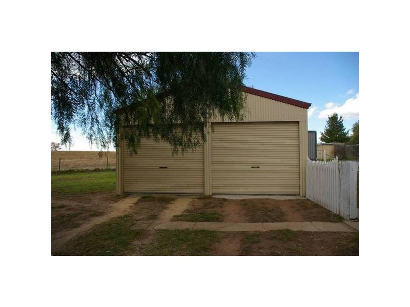 Boorowa Road, Cowra NSW 2794