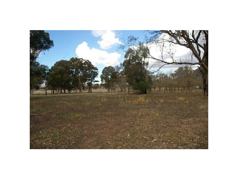 Boorowa Road, Cowra NSW 2794