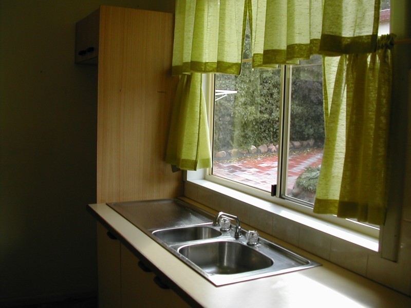 8 Liverpool Street, Cowra NSW 2794