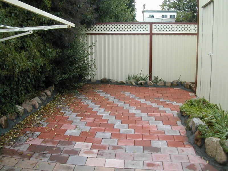 8 Liverpool Street, Cowra NSW 2794