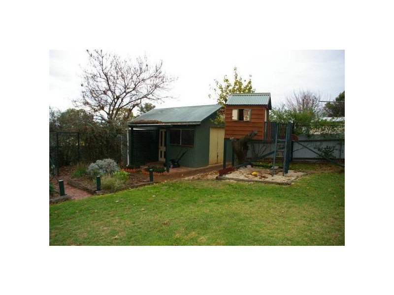 16 Binni Creek Road, Cowra NSW 2794