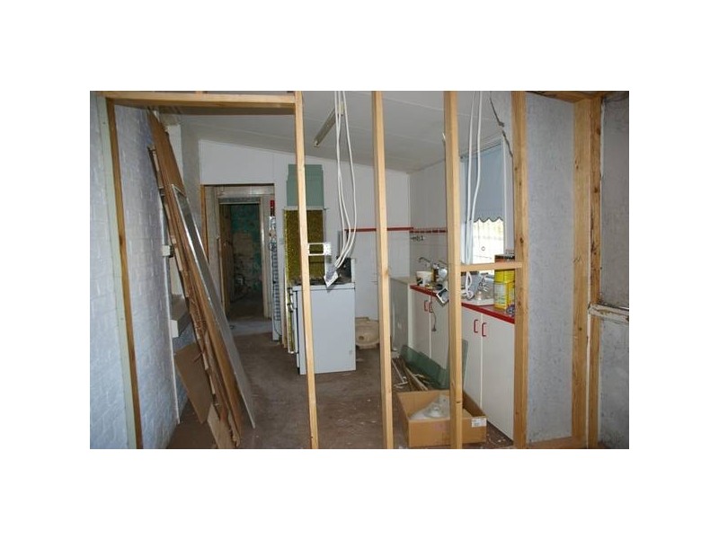 13 Brougham Street, Cowra NSW 2794