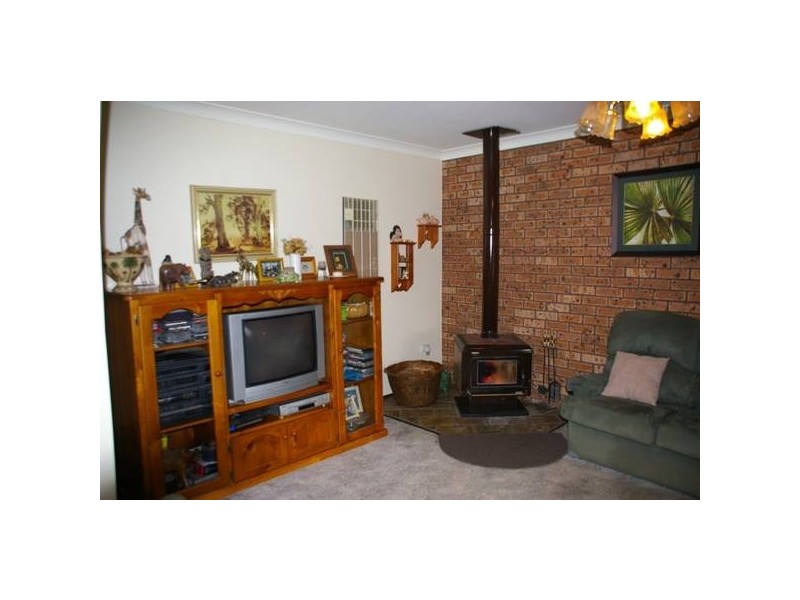40 Nambucca Circuit, Cowra NSW 2794