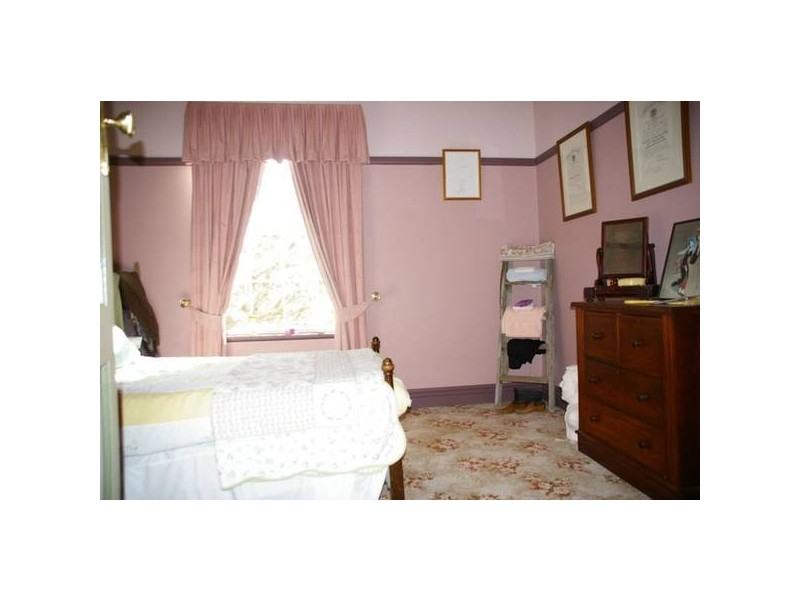 11 Saje Court, Cowra NSW 2794