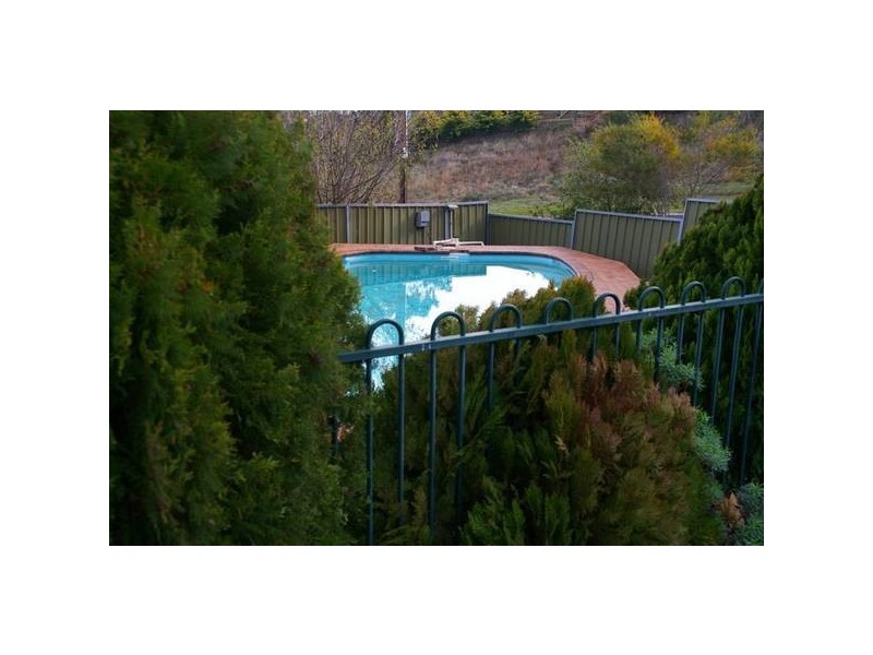 11 Saje Court, Cowra NSW 2794