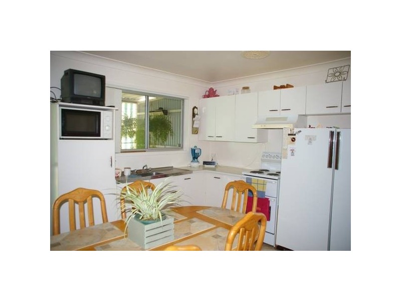 18 Wellington Street, Cowra NSW 2794