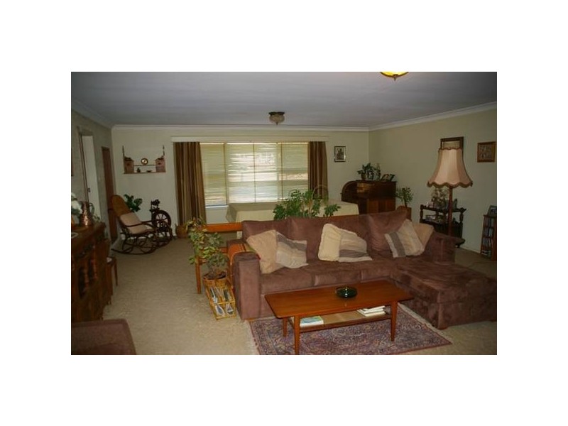 80 Grenfell Road, Cowra NSW 2794