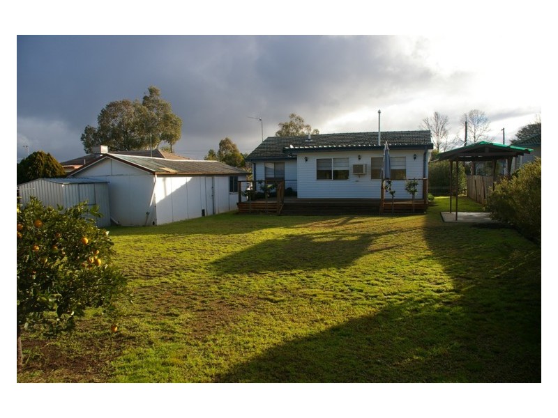 15 Cooyal Street, Cowra NSW 2794