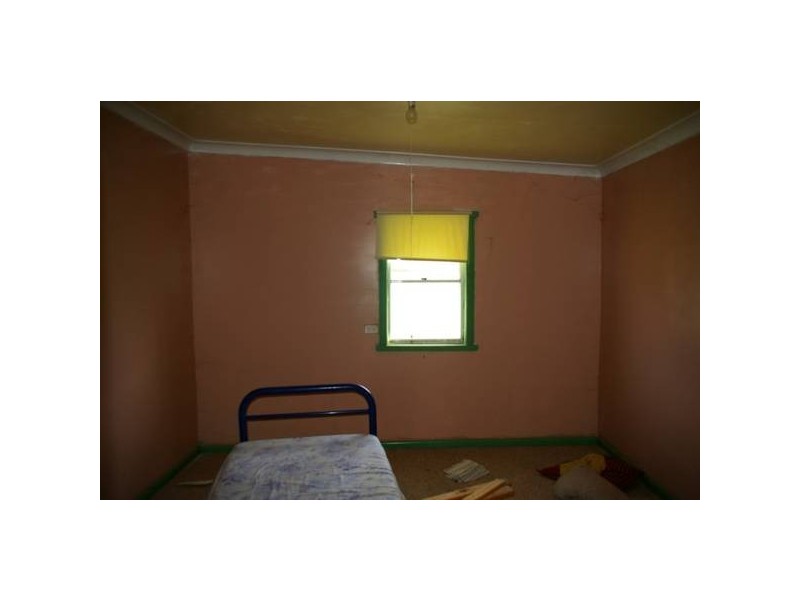 6-8 Bowen Street, Woodstock NSW 2793