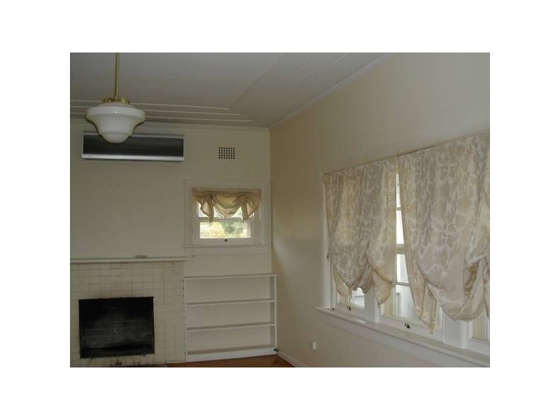 74A Macquarie Street, Cowra NSW 2794