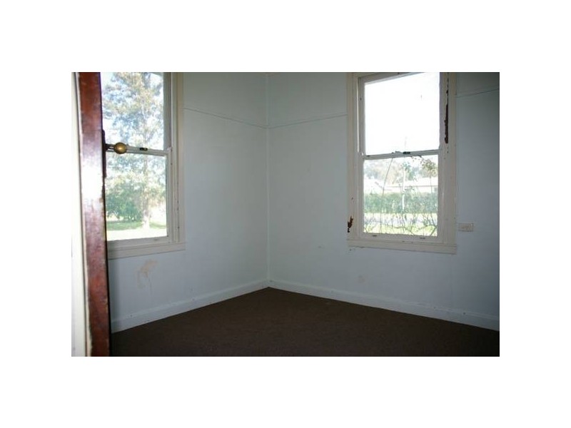 29 Fitzroy Avenue, Cowra NSW 2794