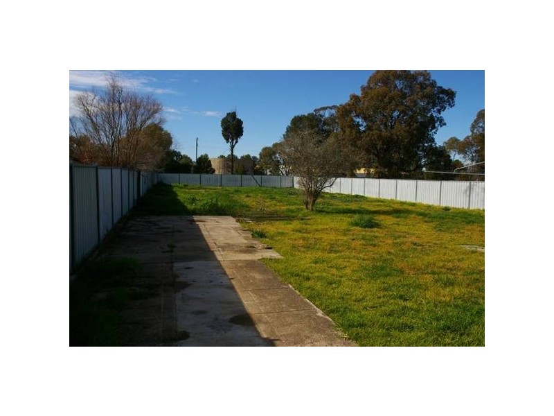 29 Fitzroy Avenue, Cowra NSW 2794