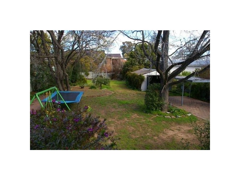 29 Macassar Street, Cowra NSW 2794