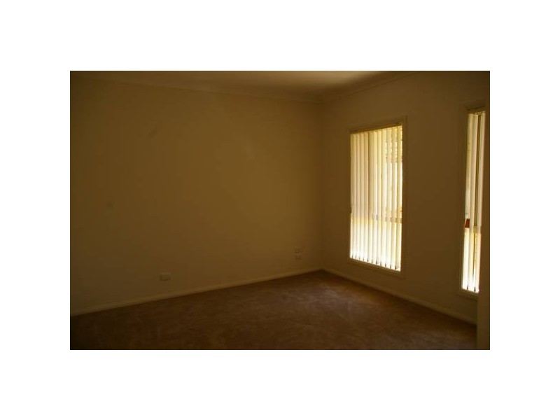 Unit 3/ Cnr Amie & Binni Streets, Cowra NSW 2794