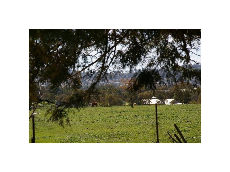 1 Calare Street, Cowra NSW 2794