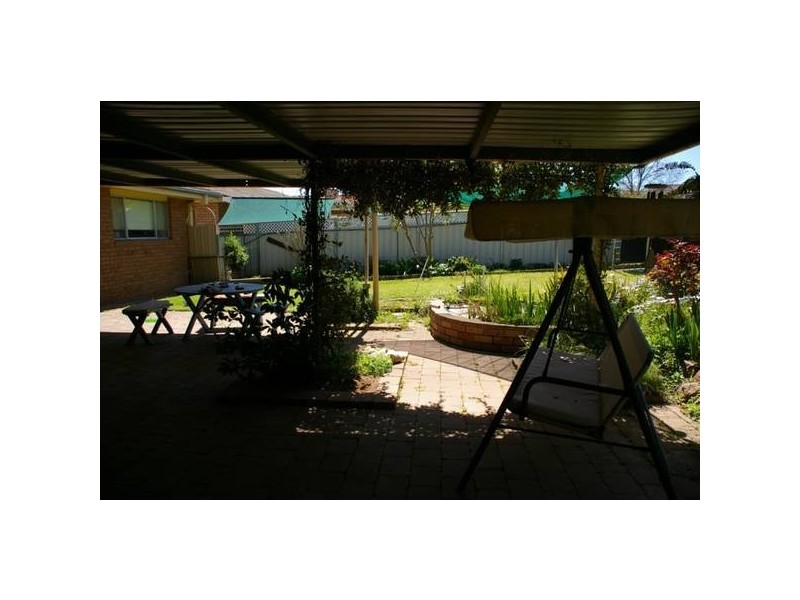 29 Kibbler Street, Cowra NSW 2794