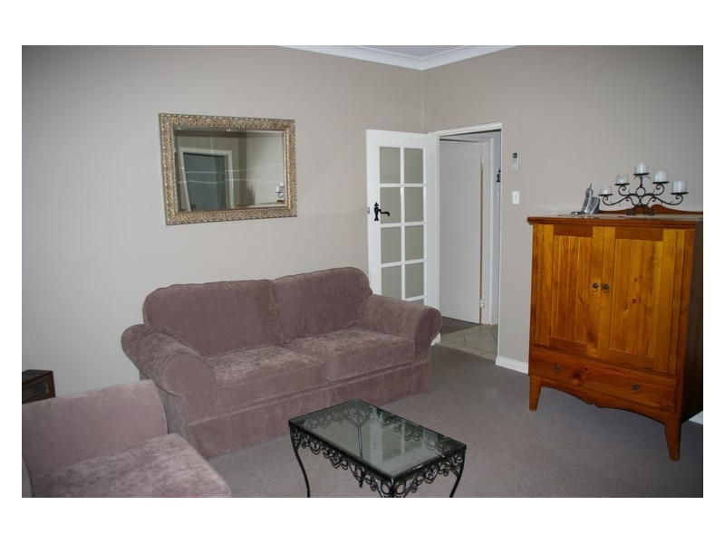 23 Liverpool Street, Cowra NSW 2794