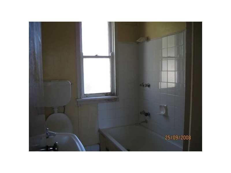 3 Sale Street, Grenfell NSW 2810