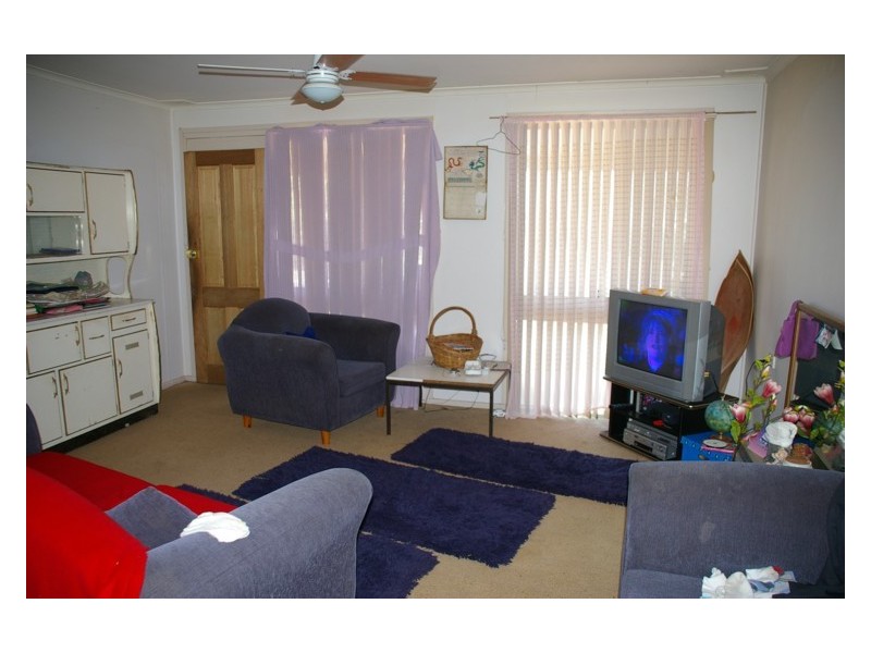 2 Wollowra Street, Cowra NSW 2794