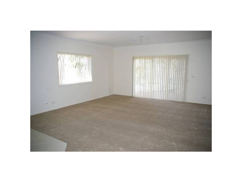 1 & 2/ Cnr Amie & Binni Streets, Cowra NSW 2794