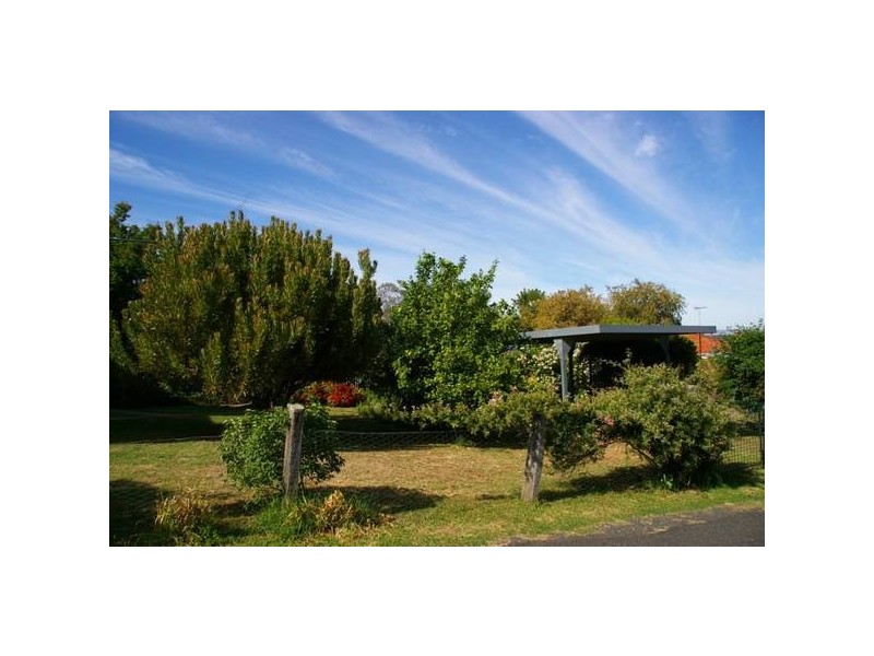 22 Smith Street, Cowra NSW 2794