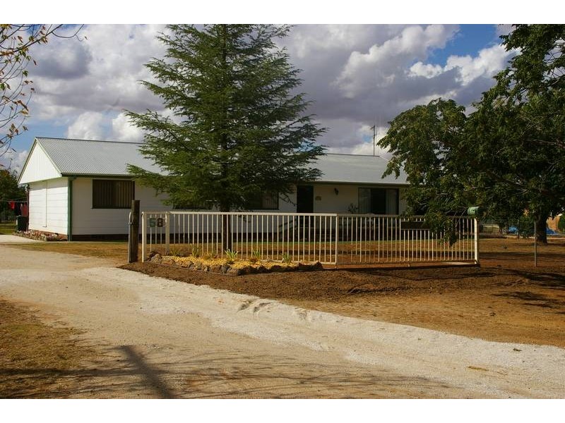 58-60 Cowra Road, Cowra NSW 2794