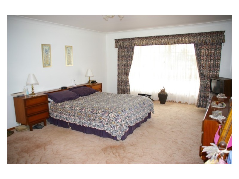54 Cowra Road, Cowra NSW 2794