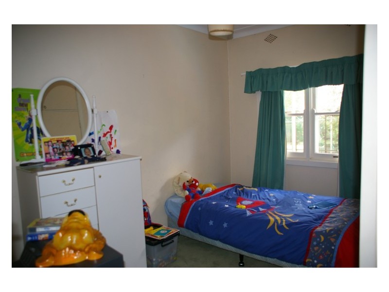 75 Macquarie Street, Cowra NSW 2794