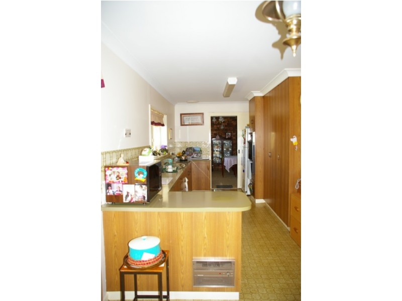 161 Elouera Road, Cowra NSW 2794