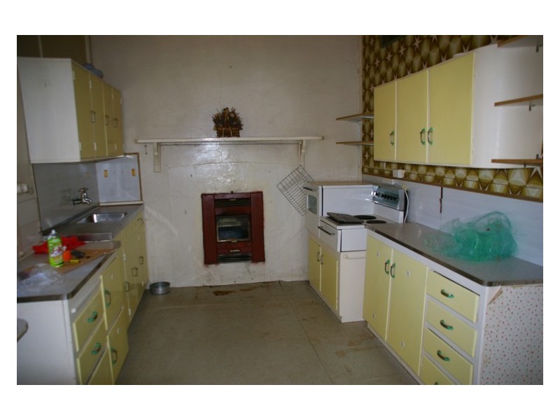 161 Elouera Road, Cowra NSW 2794