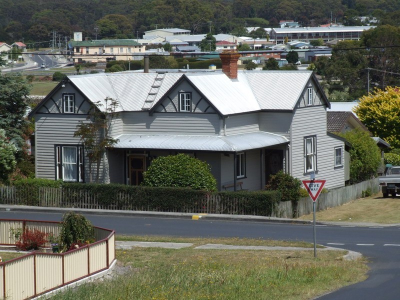 108 Emmett Street, Smithton TAS 7330
