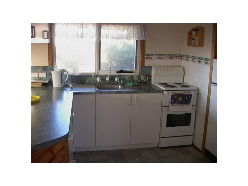 10 Barnett STREET, Crayfish Creek TAS 7321