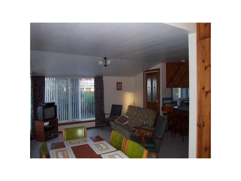 10 Barnett STREET, Crayfish Creek TAS 7321