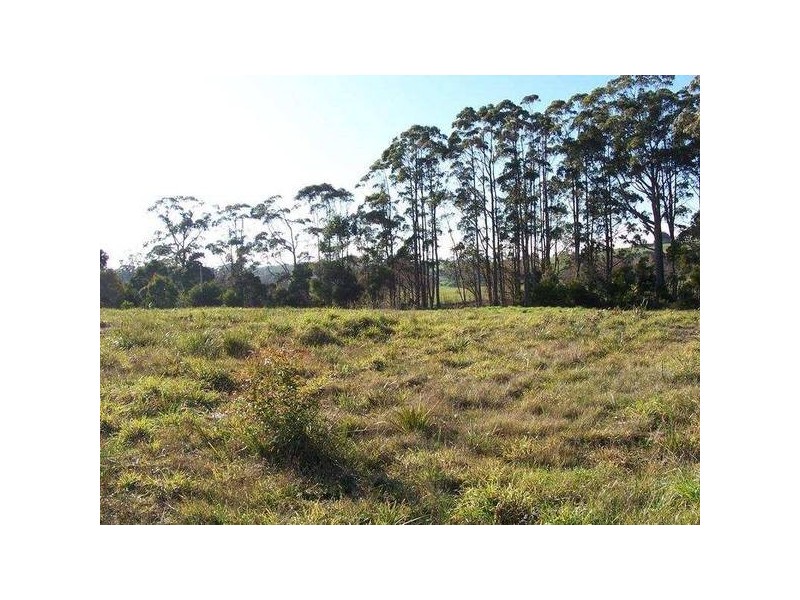 * Trowutta ROAD, Smithton TAS 7330