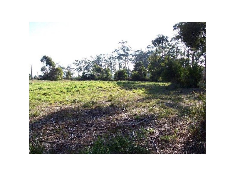 * Trowutta ROAD, Smithton TAS 7330