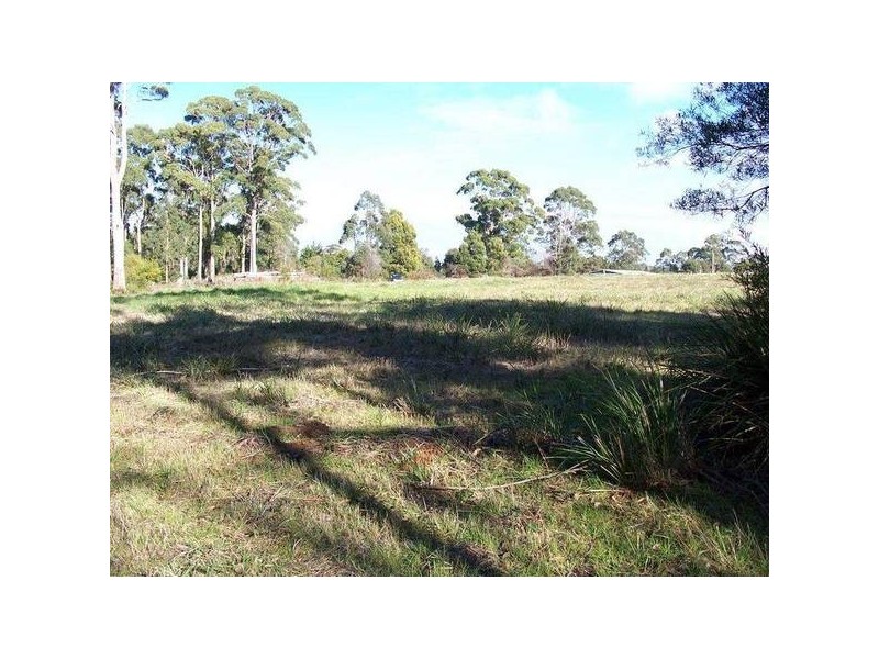 * Trowutta ROAD, Smithton TAS 7330