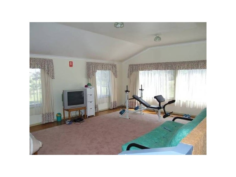 2 Rifle Range Road, Smithton TAS 7330