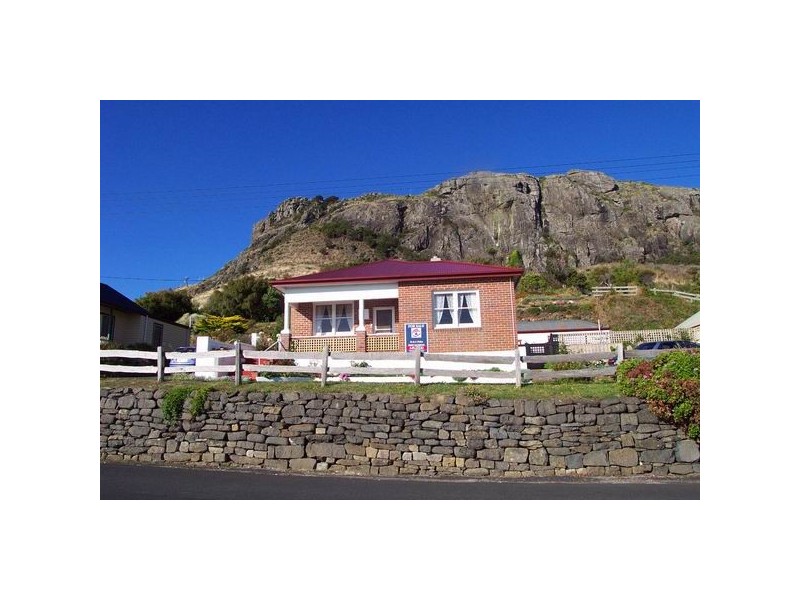 32 Alexander Terrace, Stanley TAS 7331