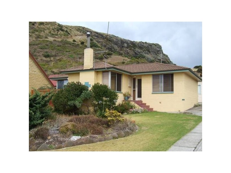 9 Marshall Street, Stanley TAS 7331