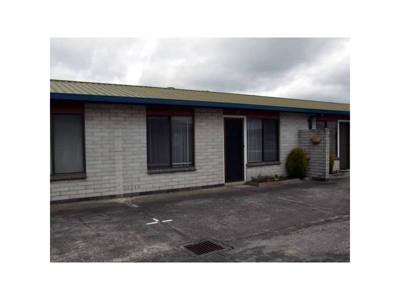 2/4 Lette Street, Smithton TAS 7330