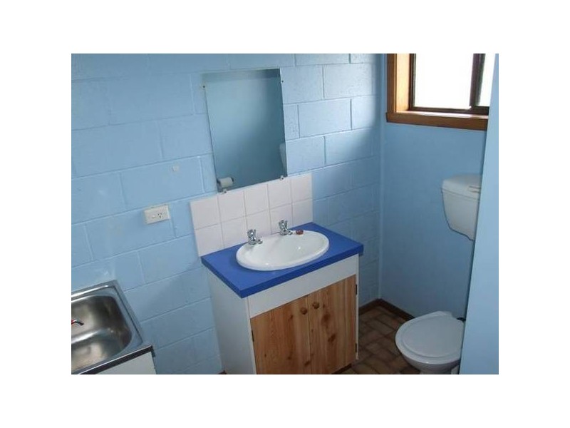 2/4 Lette Street, Smithton TAS 7330