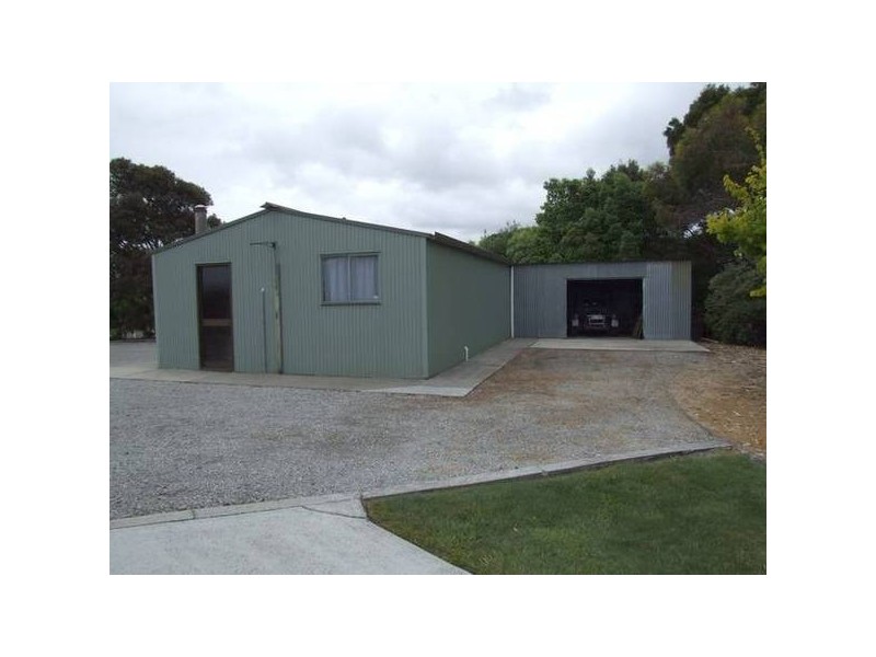 18 Brooks Road, Smithton TAS 7330