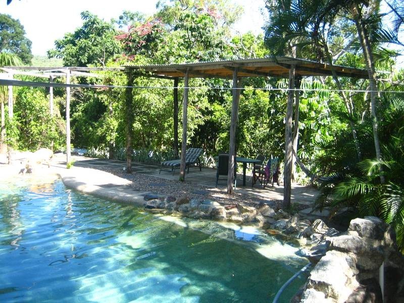 108 Range Road, Sarina QLD 4737