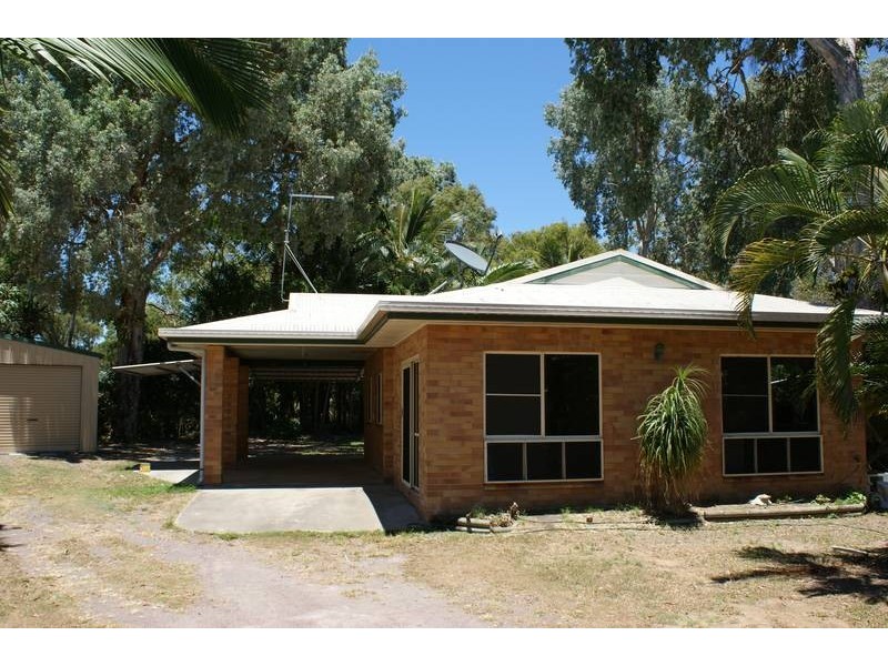 11 Keating Court, Armstrong Beach QLD 4737