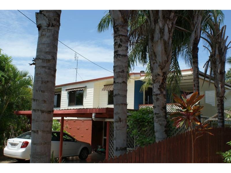 75 Zelma Street, Grasstree Beach QLD 4740