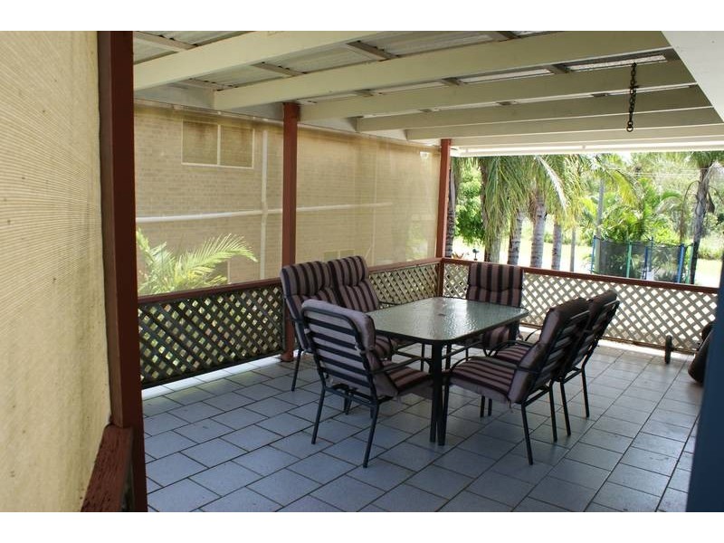 75 Zelma Street, Grasstree Beach QLD 4740