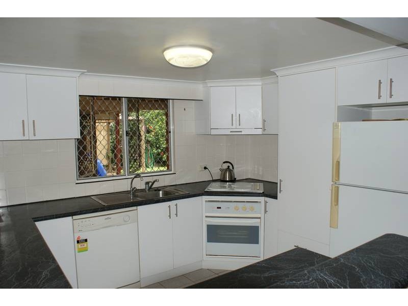 75 Zelma Street, Grasstree Beach QLD 4740