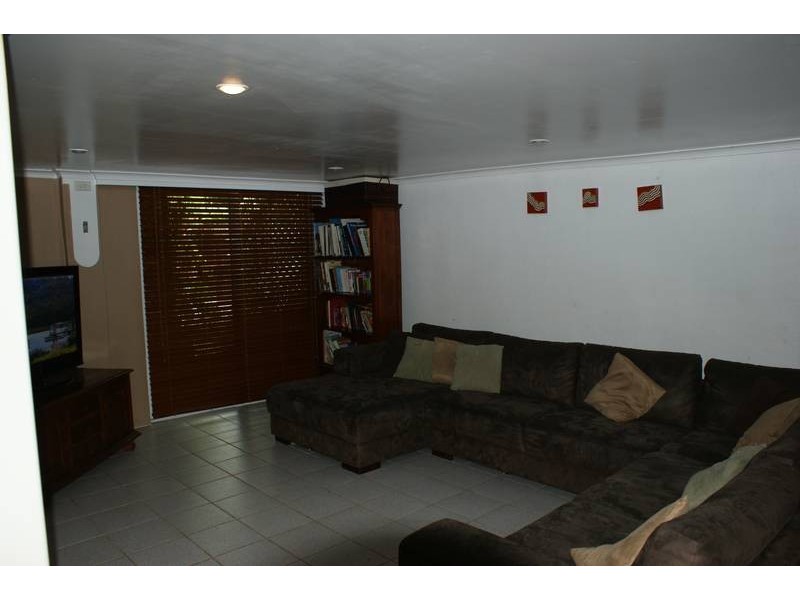 75 Zelma Street, Grasstree Beach QLD 4740