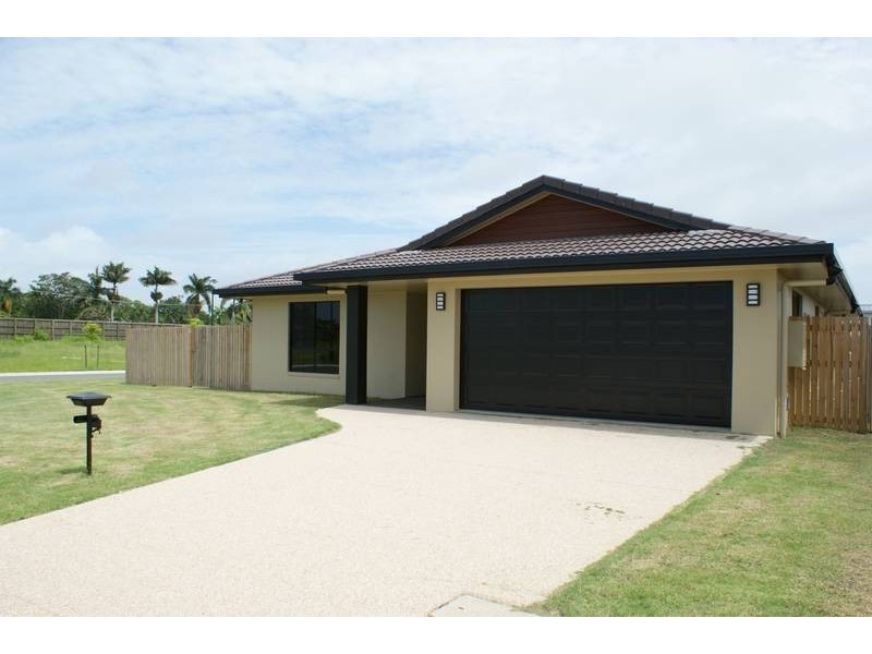 14 Mida Lane, Ooralea QLD 4740