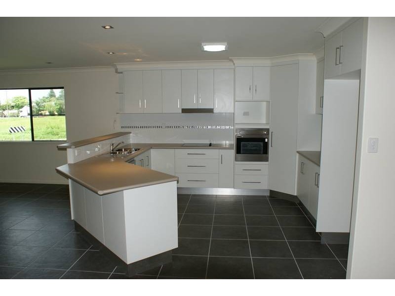 30 Fire Fly Crescent, Paget QLD 4740